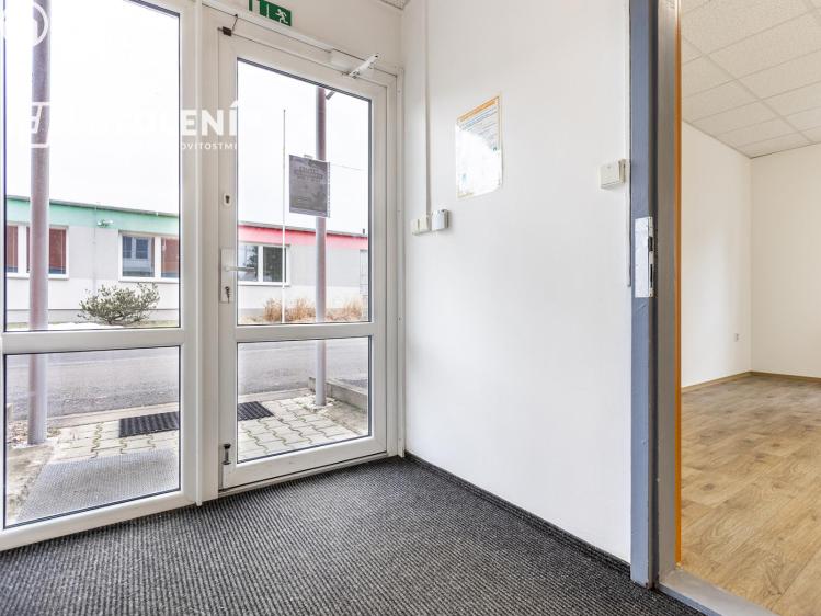 Rent office space Teplice, Tolstého 451 č. 6