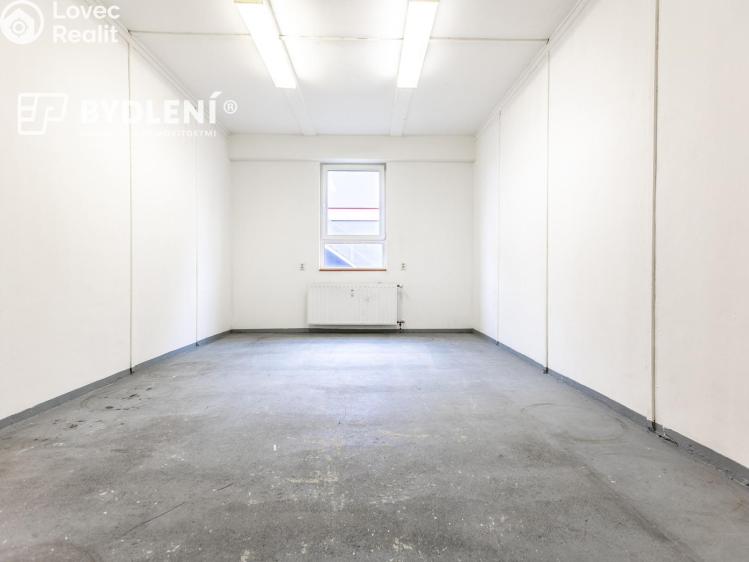 Rent office space Teplice, Tolstého 451 č. 14