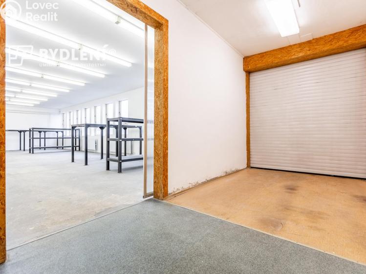 Rent office space Teplice, Tolstého 451 č. 21