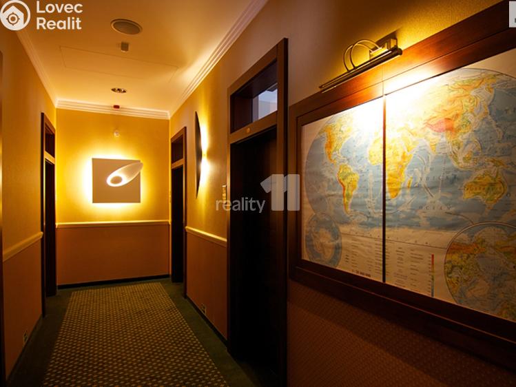 Rent office space Karlovy Vary, Chebská č. 8