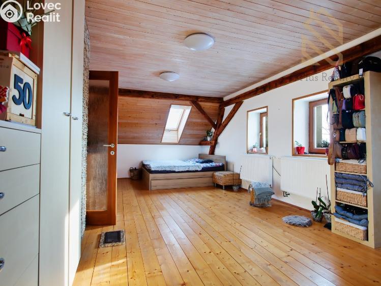 Prodej rodinného domu Velemín č. 9