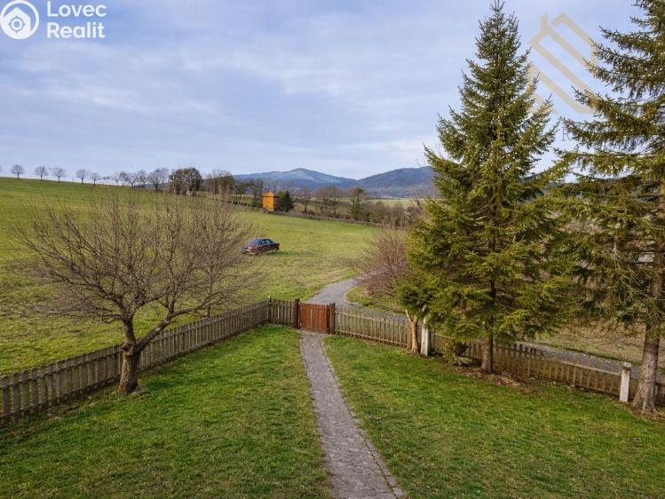 Prodej rodinného domu Velemín č. 21