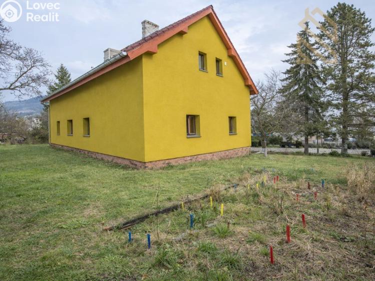Продаж сімейного будинку Velemín č. 40