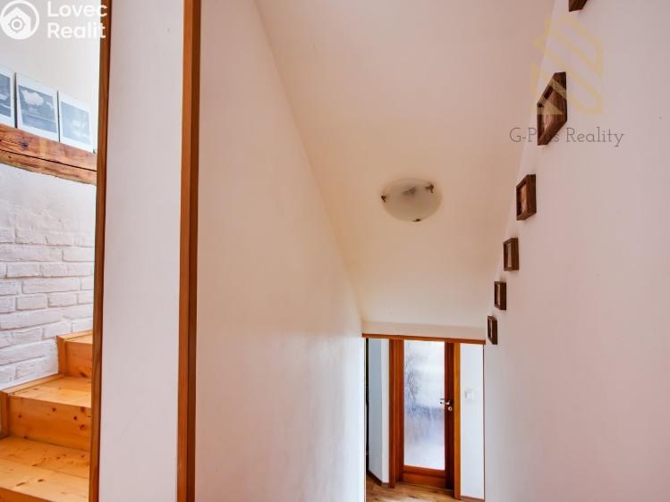 Продаж сімейного будинку Velemín č. 24