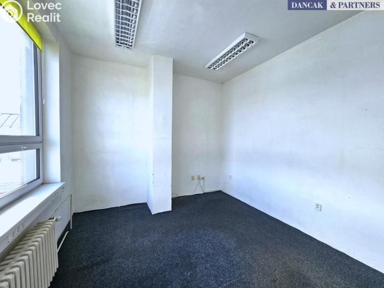 Rent office space Frýdek-Místek č. 3