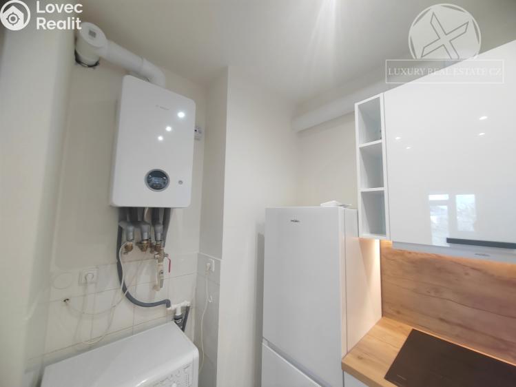 Pronájem bytu 3+1 Praha, Kladenská č. 15