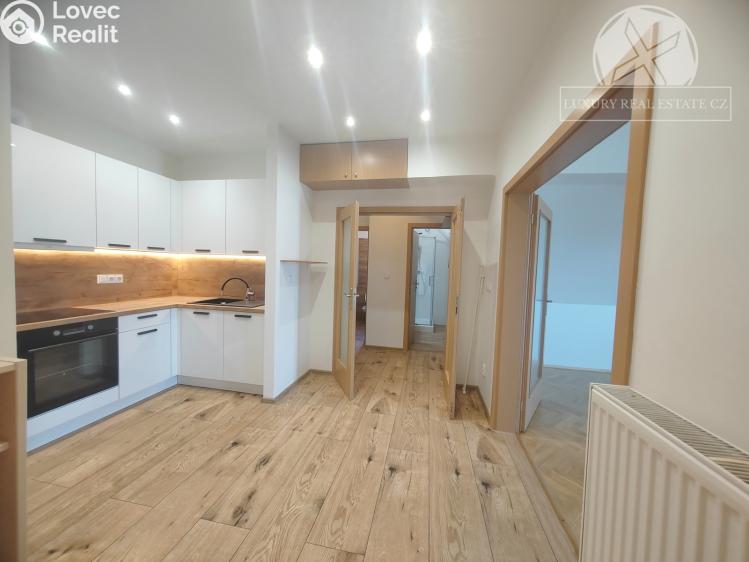 Аренда квартиры 3+1 Praha, Kladenská č. 1