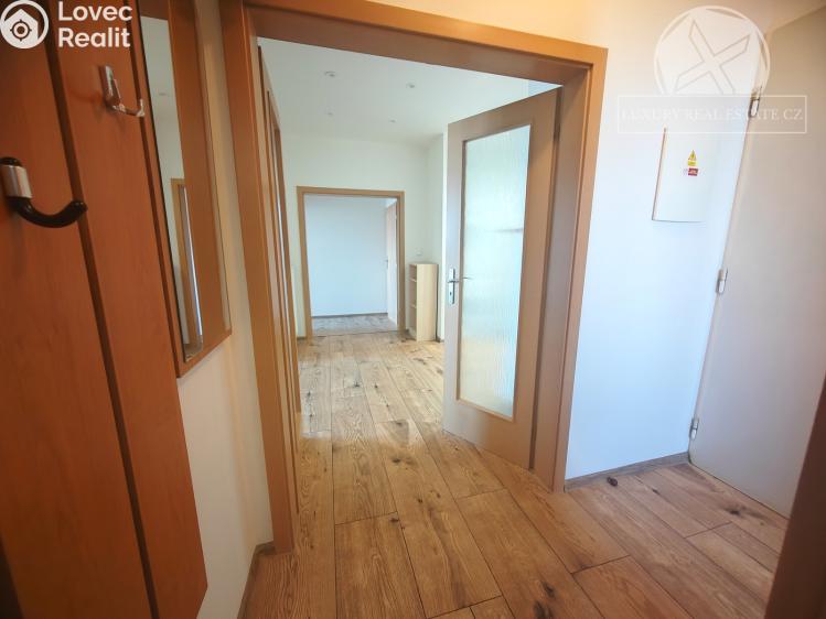 Rent apartment 3+1 Praha, Kladenská č. 5