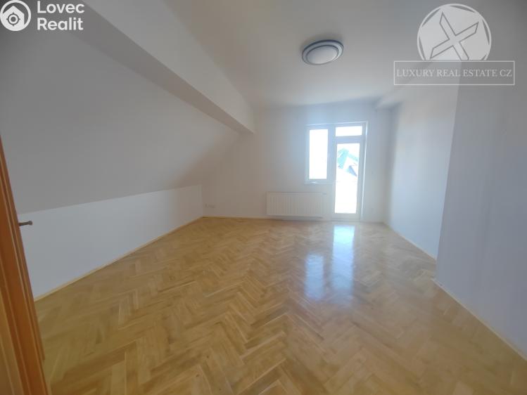 Rent apartment 3+1 Praha, Kladenská č. 6