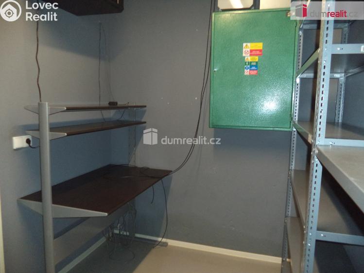 Rent commercial space Ostrava, Krmelínská č. 14