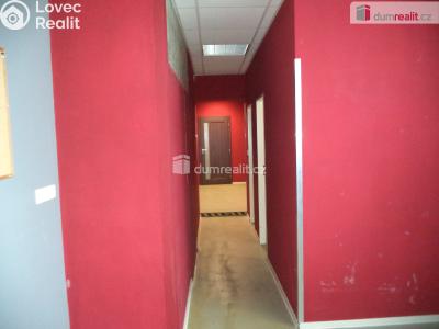 Rent commercial space Ostrava, Krmelínská č. 4