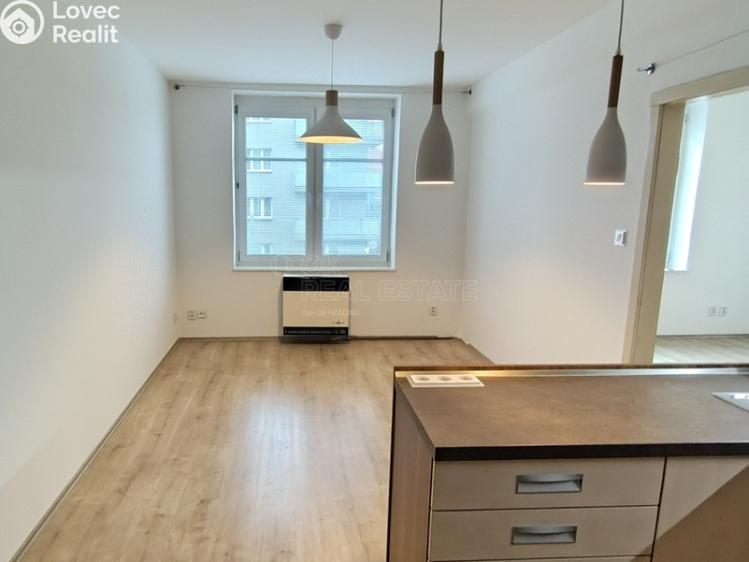 Pronájem bytu 2+KK Plzeň, Koterovská č. 2