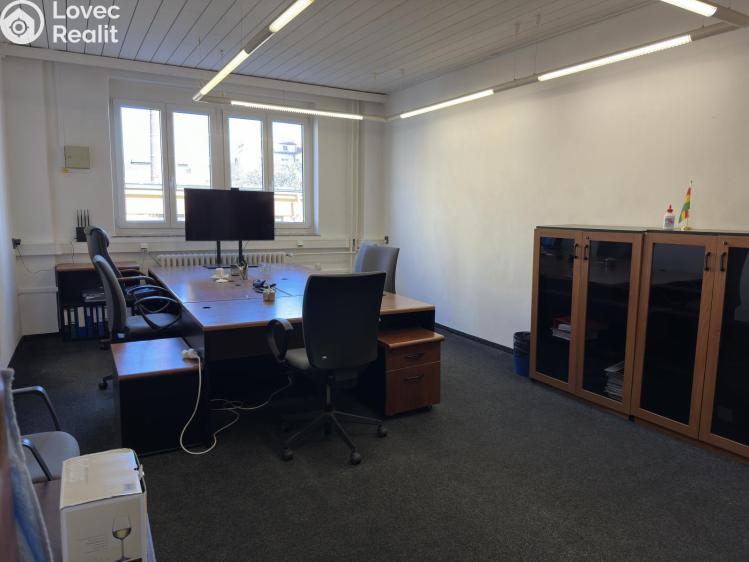 Rent office space Praha, Přístavní 531/24 č. 4