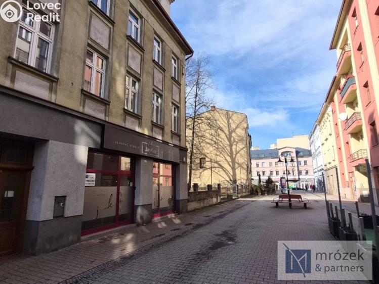 Rent commercial space Český Těšín, Odboje 23/10 č. 2