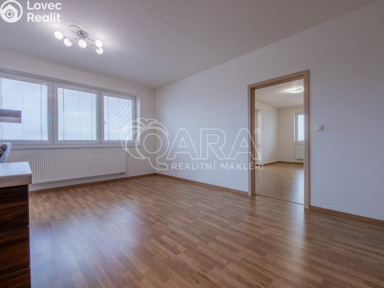 Pronájem bytu 2+KK Praha, Tvrdonická 471/1 č. 10