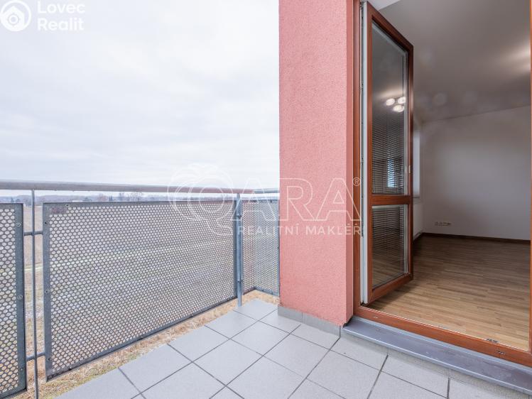 Pronájem bytu 2+KK Praha, Tvrdonická 471/1 č. 14