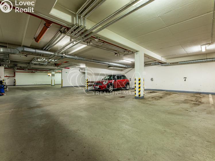 Pronájem bytu 2+KK Praha, Tvrdonická 471/1 č. 16