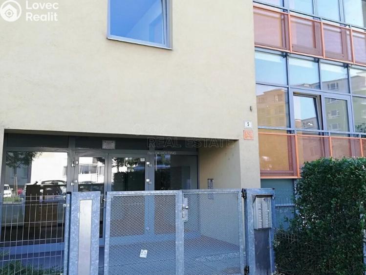 Pronájem bytu 2+KK Olomouc, Jeremiášova č. 18