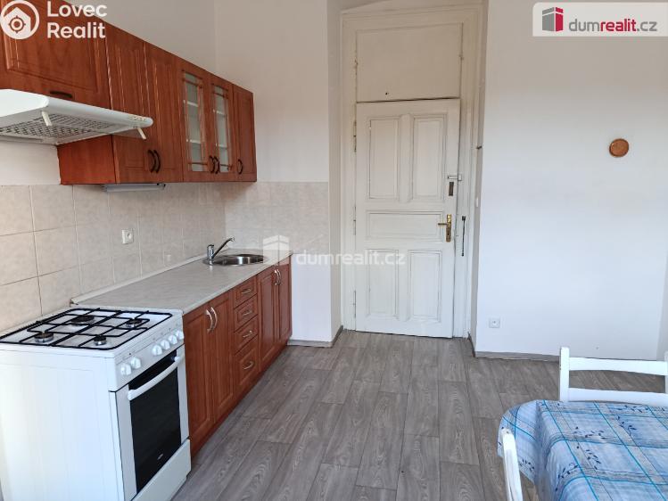 Pronájem bytu 3+1 Praha 5, Holečkova č. 1