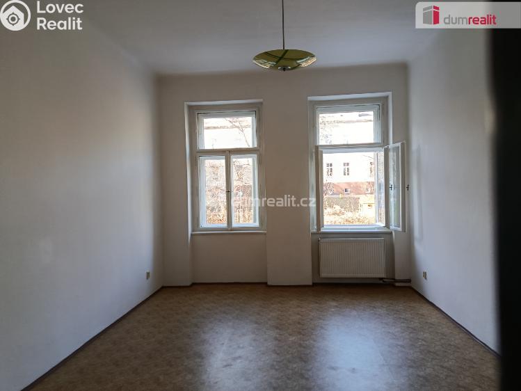 Pronájem bytu 3+1 Praha 5, Holečkova č. 5