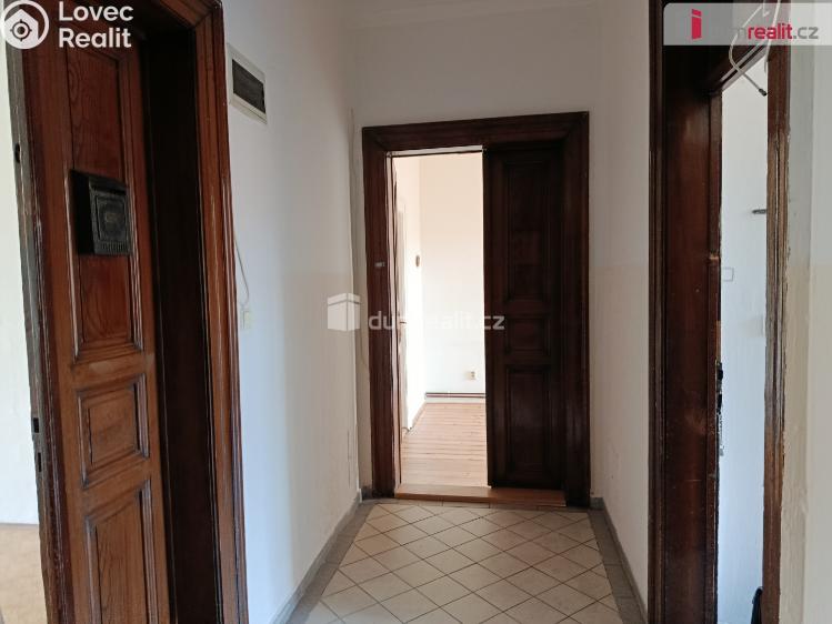 Pronájem bytu 3+1 Praha 5, Holečkova č. 13