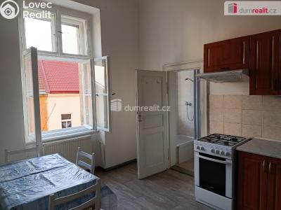 Pronájem bytu 3+1 Praha 5, Holečkova č. 3