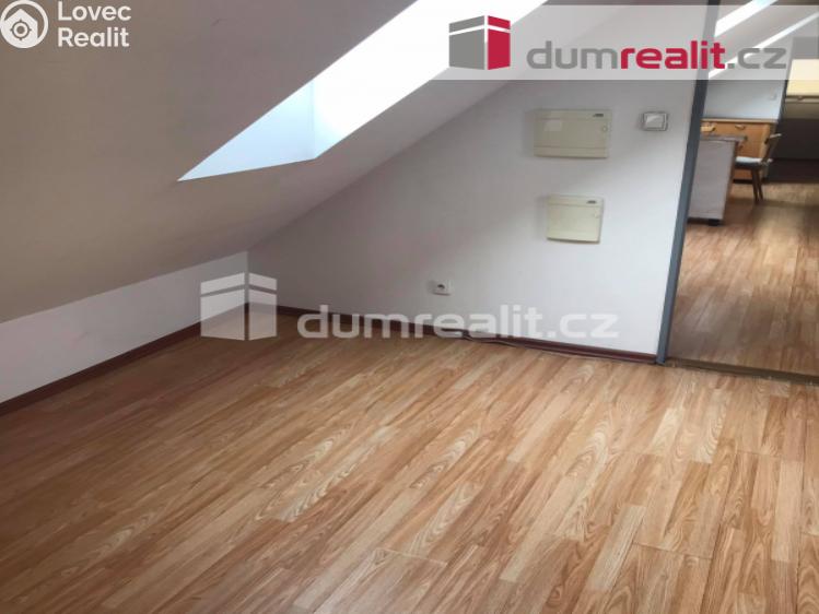 Pronájem bytu 2+KK Praha 8, Zenklova č. 3