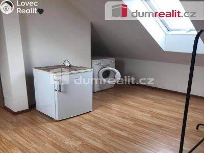 Pronájem bytu 2+KK Praha 8, Zenklova č. 5