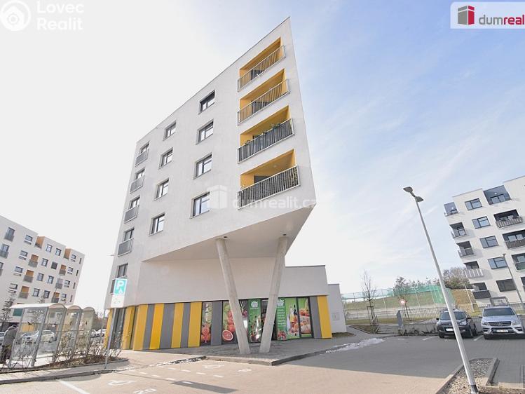 Prodej bytu 3+KK Praha 22, Ke kříži č. 1