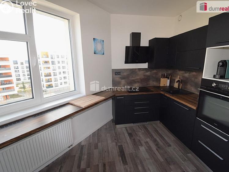 Prodej bytu 3+KK Praha 22, Ke kříži č. 5