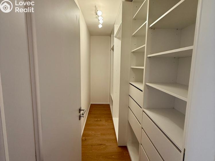 Pronájem bytu 2+KK Brno, třída Generála Píky 1999/5 č. 11