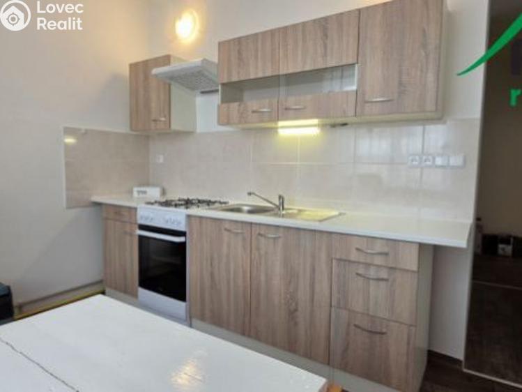 Rent apartment 2+1 Chodová Planá, sídliště Lučina č. 3