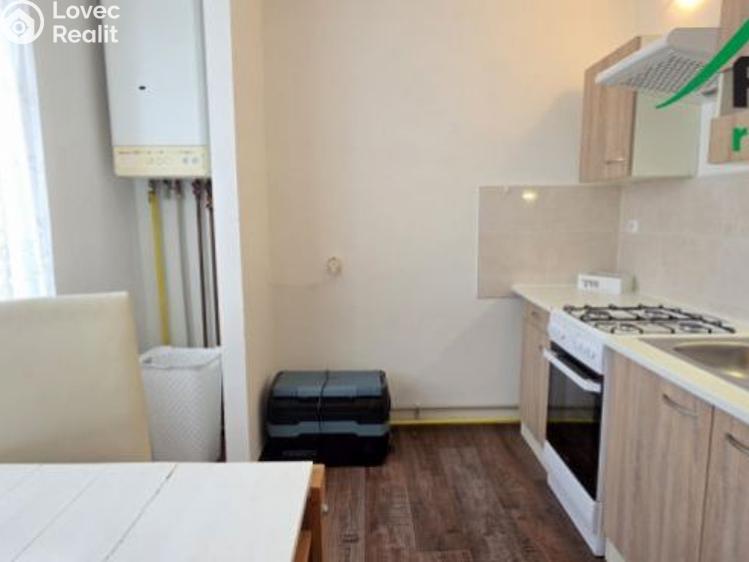 Rent apartment 2+1 Chodová Planá, sídliště Lučina č. 8