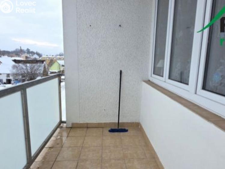 Rent apartment 2+1 Chodová Planá, sídliště Lučina č. 12