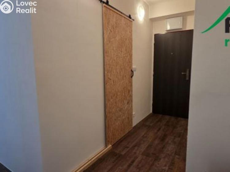 Rent apartment 2+1 Chodová Planá, sídliště Lučina č. 13