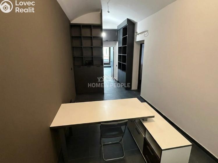 Rent office space Praha 1, Břehová č. 9