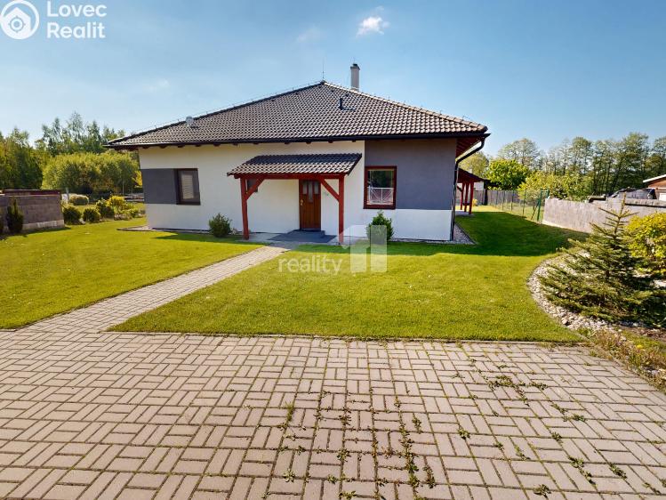 Продаж сімейного будинку Ústrašín č. 1