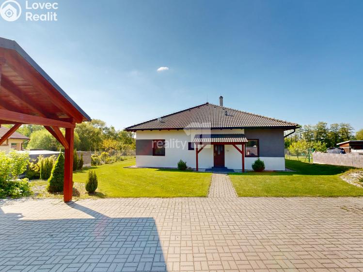 Продаж сімейного будинку Ústrašín č. 5