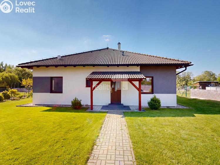 Продаж сімейного будинку Ústrašín č. 6