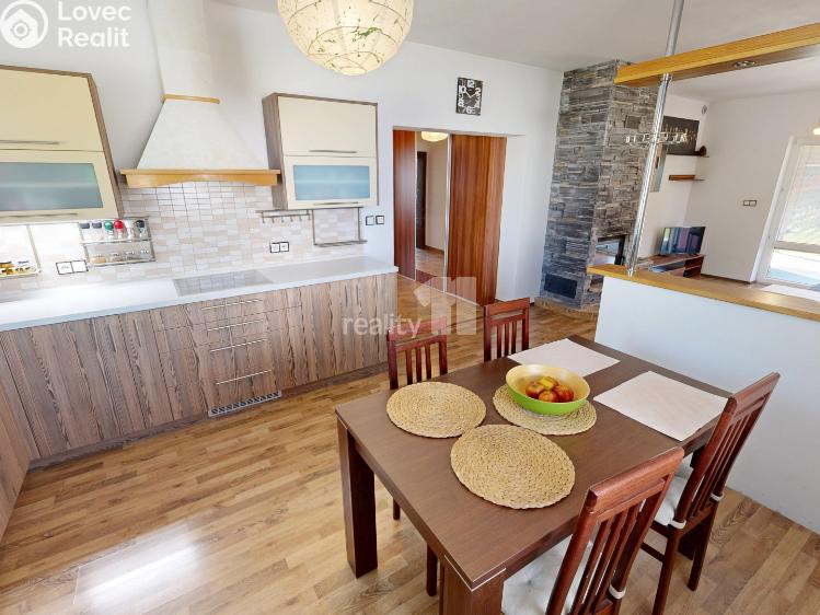 Продаж сімейного будинку Ústrašín č. 14