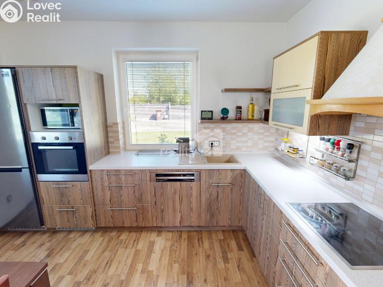 Продаж сімейного будинку Ústrašín č. 16