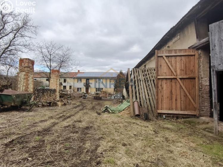 Prodej zemědělského objektu Děčany č. 12