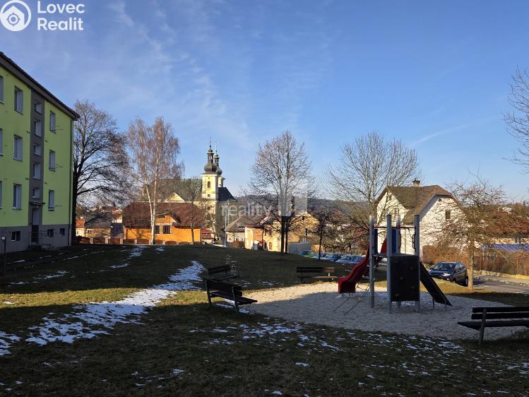 Продажа квартиры 2+1 Kynšperk nad Ohří, Jana Nerudy č. 17