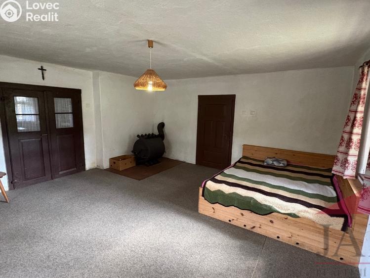 Prodej chalupy Srní č. 16