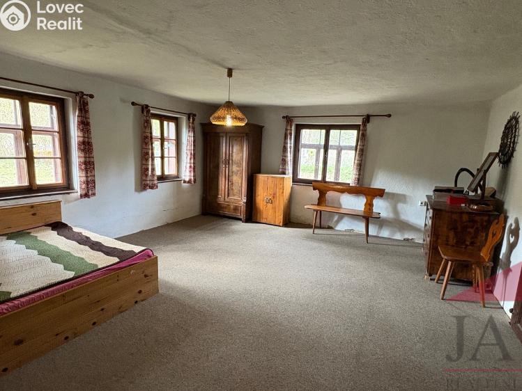 Prodej chalupy Srní č. 13