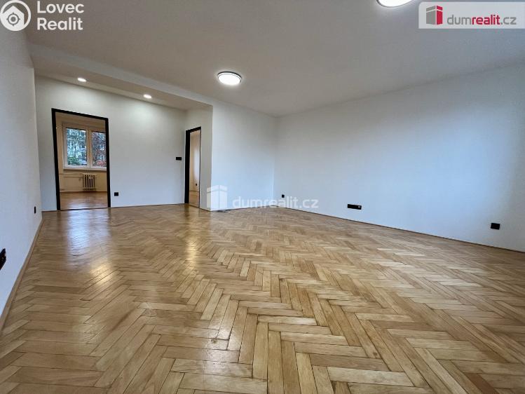 Pronájem bytu 3+1 Karlovy Vary, Šmeralova č. 3