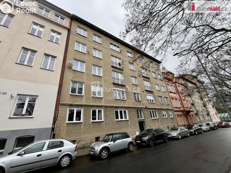 Pronájem bytu 3+1 Karlovy Vary, Šmeralova č. 14