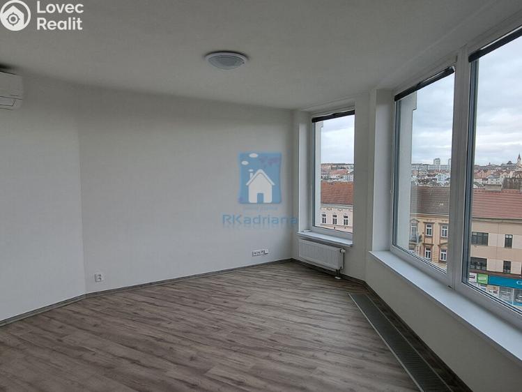 Оренда квартири 1+KK Plzeň, Železniční č. 4