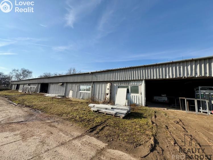Prodej výrobní haly Nosislav č. 5