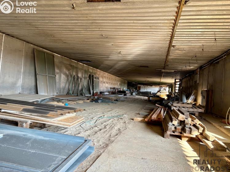 Prodej výrobní haly Nosislav č. 9